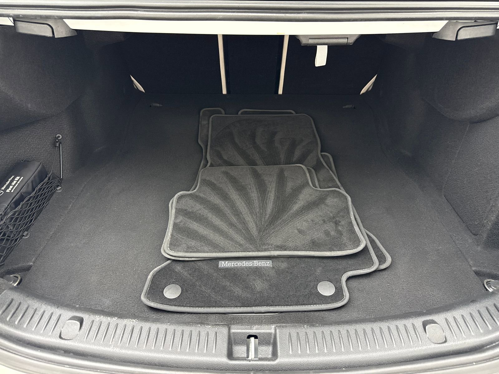 Used 2017 Mercedes-Benz E 300 image 48
