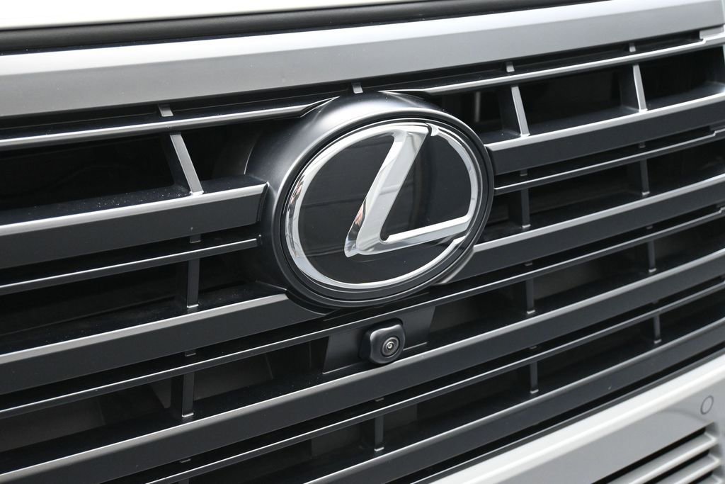 Used 2024 Lexus GX 550 AWD/4WD image 13
