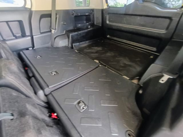 Used 2013 Toyota FJ Cruiser 4WD w/ Convenience Pkg image 58