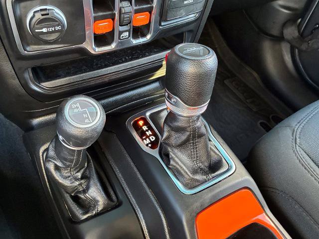 Used 2023 Jeep Gladiator Sport AWD/4WD image 27