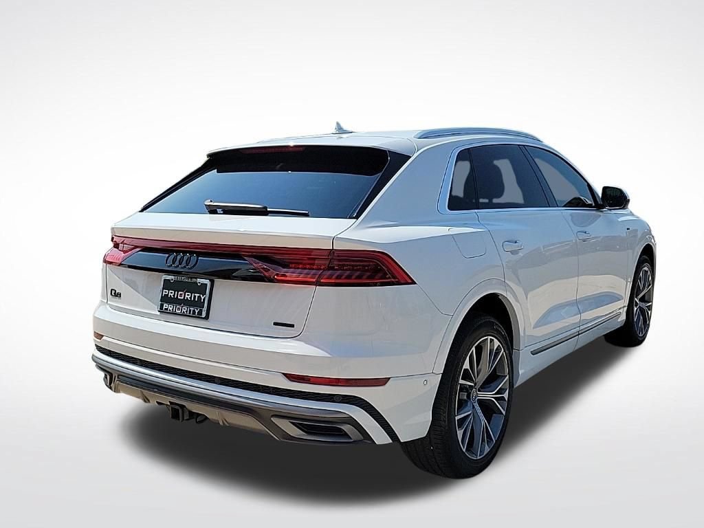 Used 2021 Audi Q8 Premium Plus w/ Premium Plus Package AWD/4WD image 4
