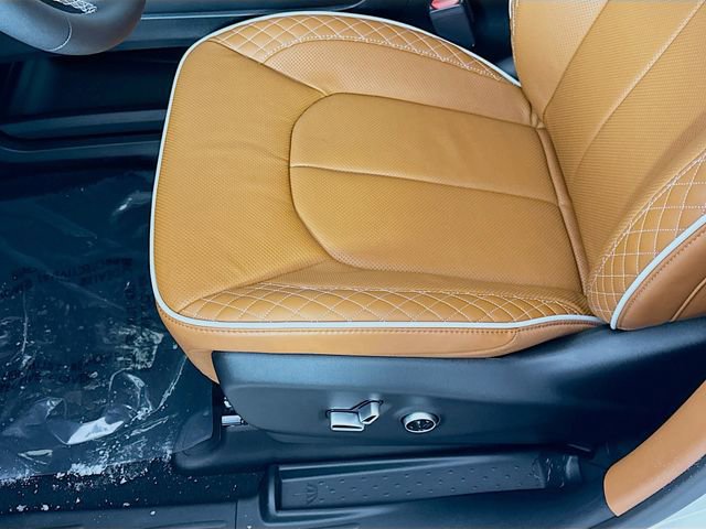 New 2026 Chrysler Pacifica Pinnacle image 19