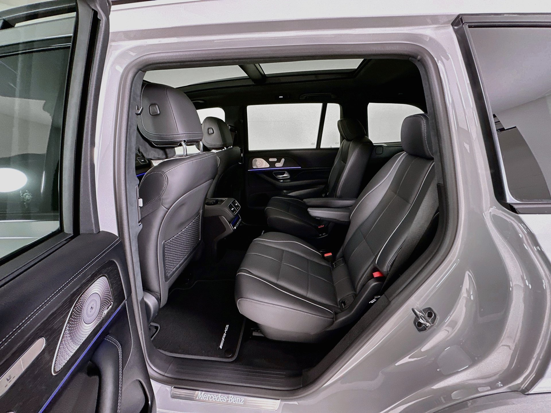 New 2026 Mercedes-Benz GLS 580 4MATIC image 27