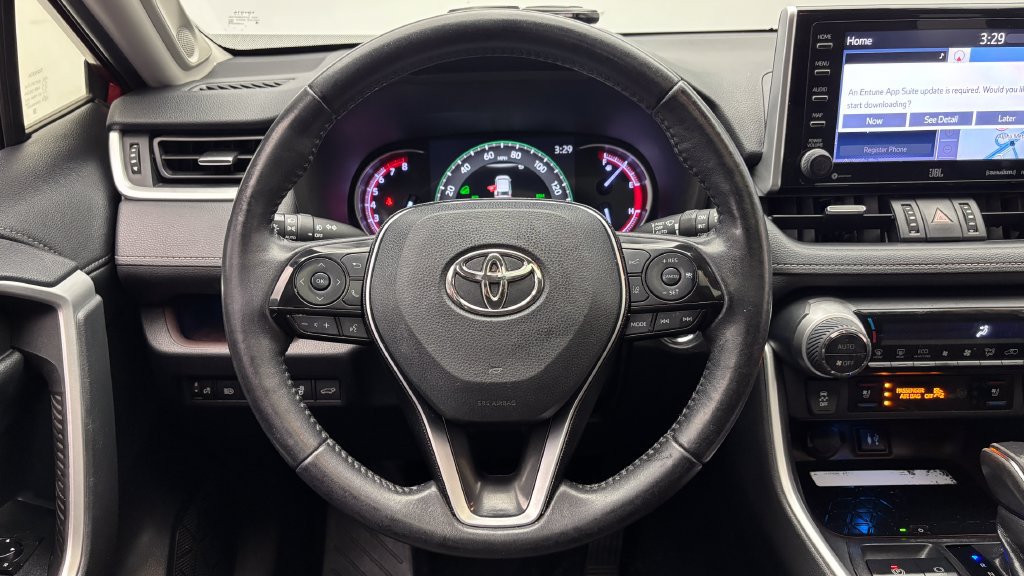 Used 2019 Toyota RAV4 Limited w/ Advanced Technology Package AWD/4WD image 29