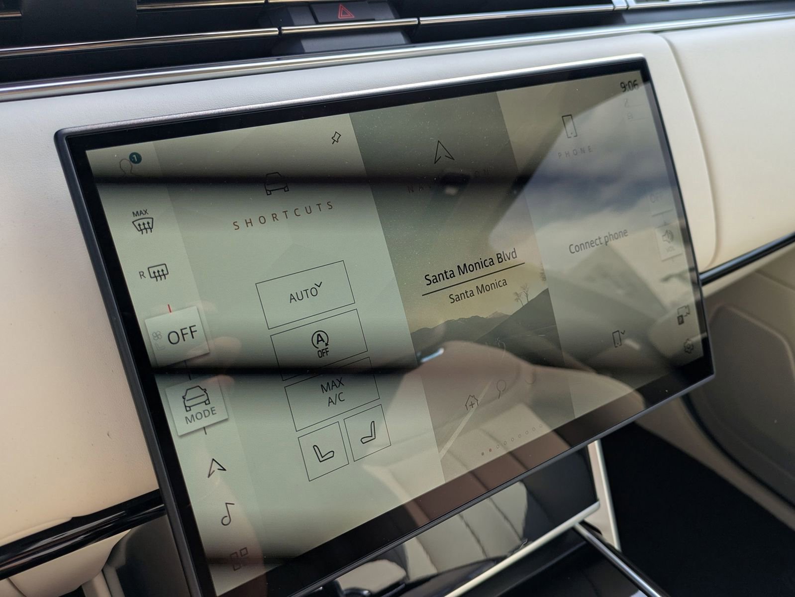 New 2026 Land Rover Range Rover SE AWD/4WD image 21