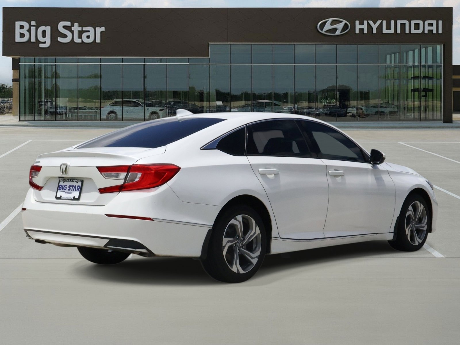 Used 2020 Honda Accord EX-L image 4