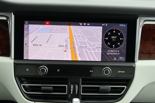 Used 2024 Porsche Macan S AWD/4WD image 17