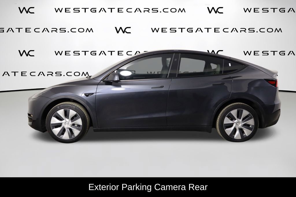 Used 2024 Tesla Model Y Long Range RWD image 5