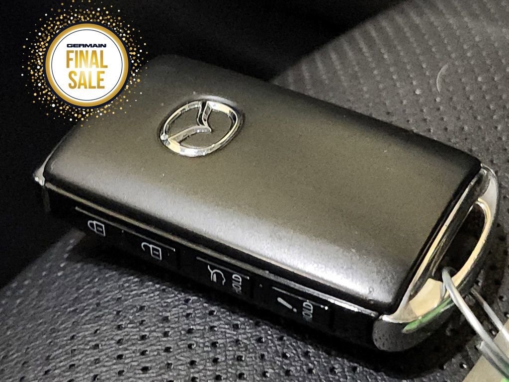 Certified 2024 MAZDA CX-90 Plug-In Hybrid w/ Preferred image 31