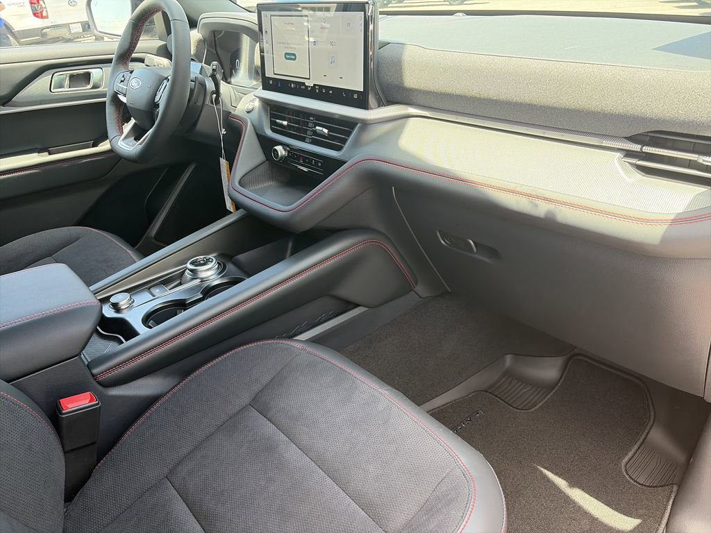 New 2026 Ford Explorer ST RWD image 35