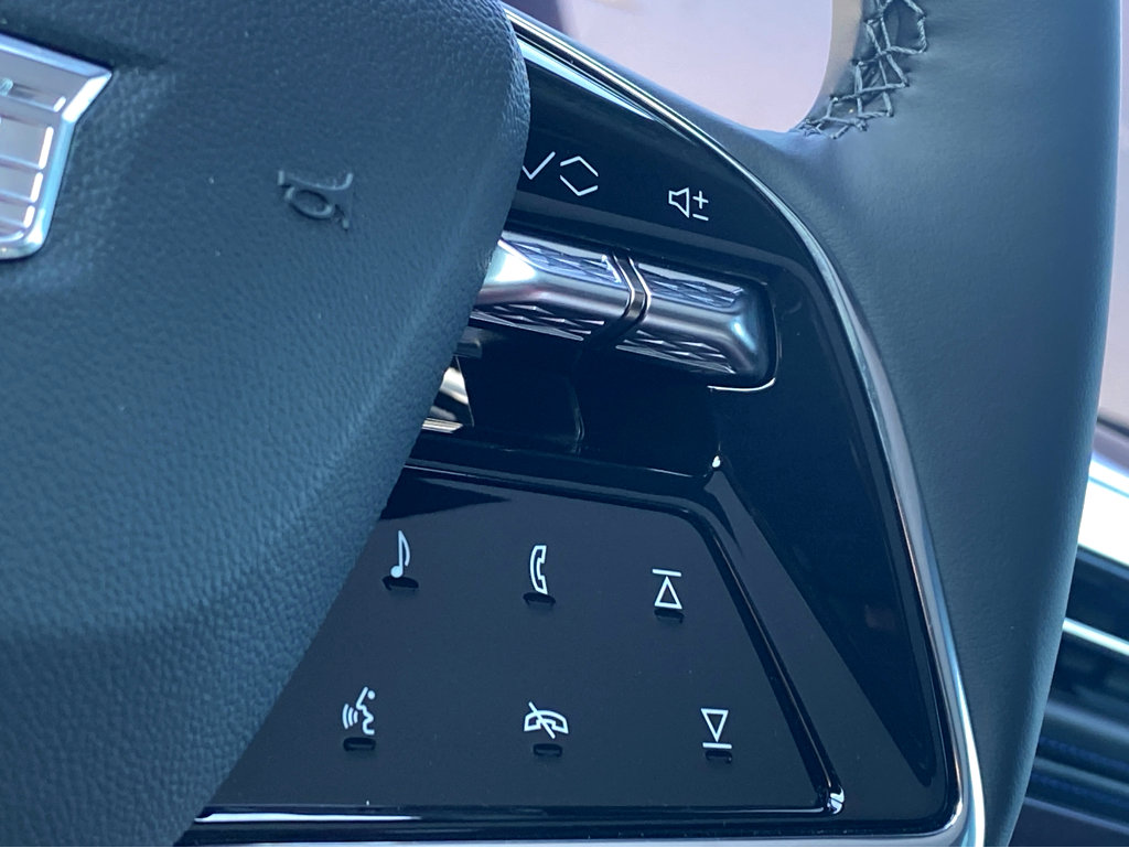 New 2026 Cadillac Escalade IQ Luxury 1 image 19