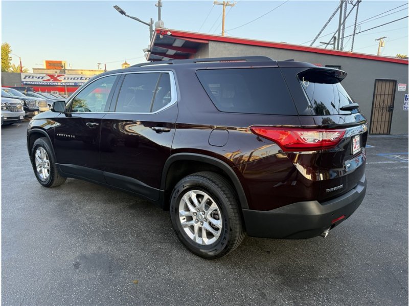 Used 2020 Chevrolet Traverse LT FWD image 54