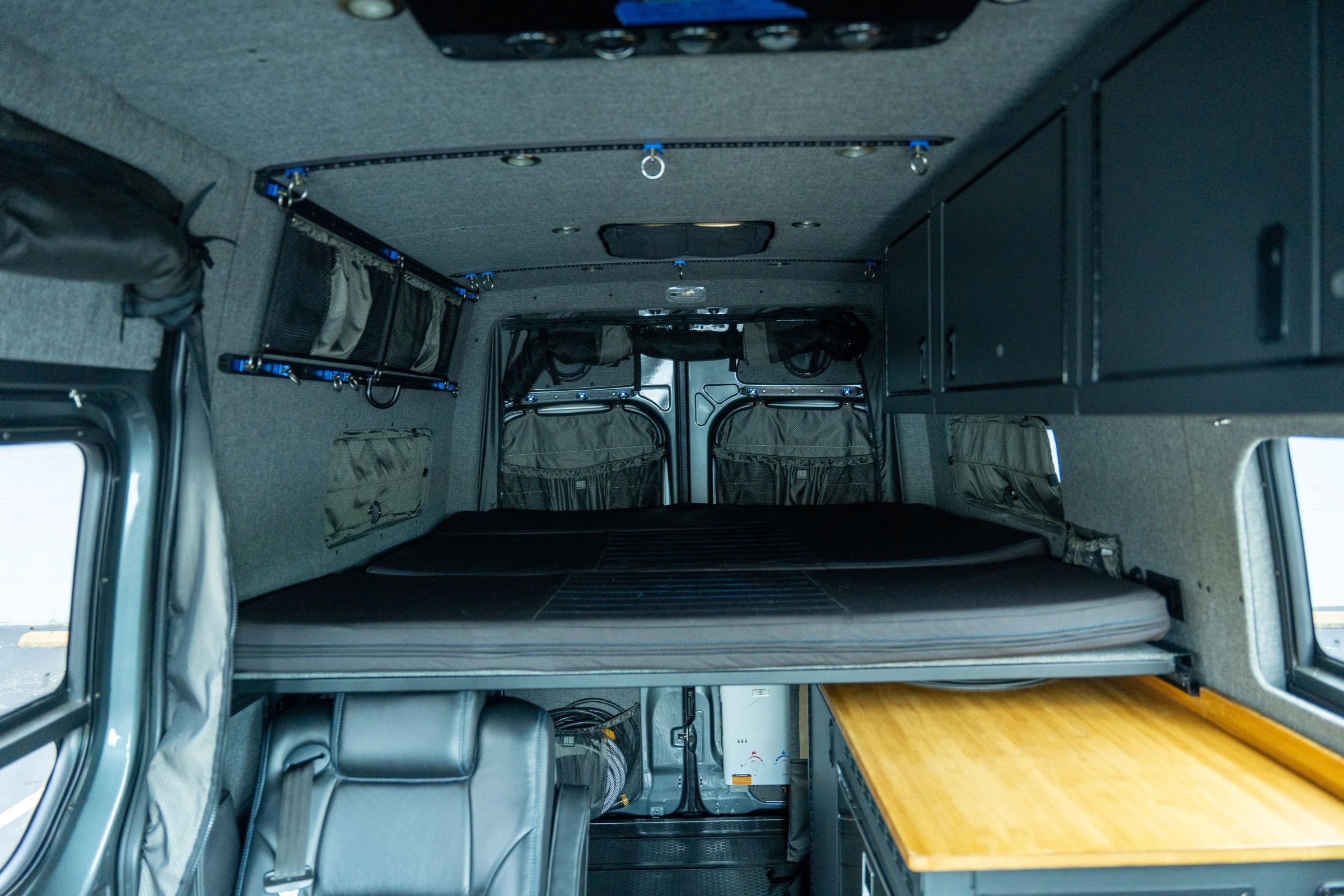 Used 2019 Mercedes-Benz Sprinter 4x4 144 image 23