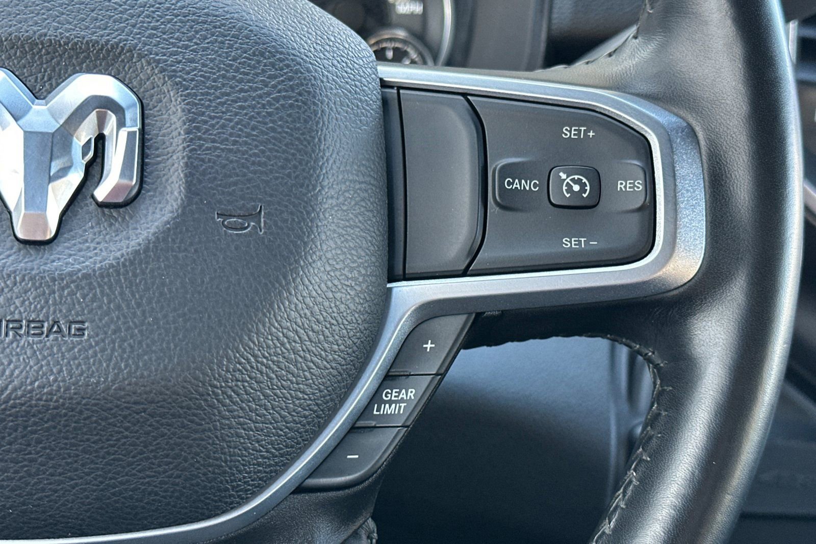 Used 2024 RAM 2500 Big Horn AWD/4WD image 26