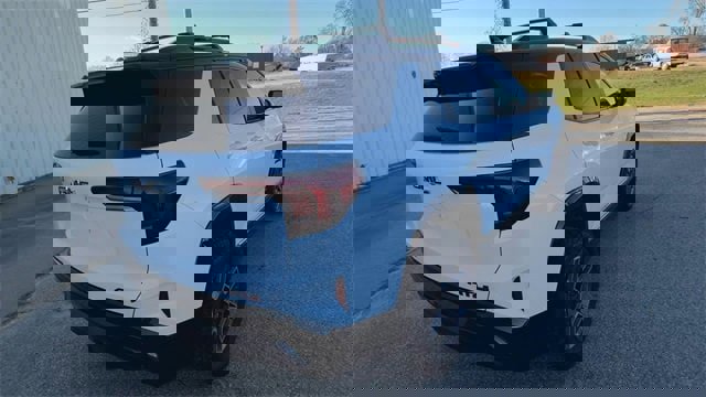 New 2026 GMC Terrain AT4 w/ Convenience Package III image 40