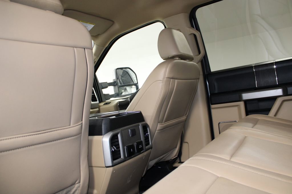 Used 2021 Ford F250 Lariat w/ Lariat Ultimate Package image 29