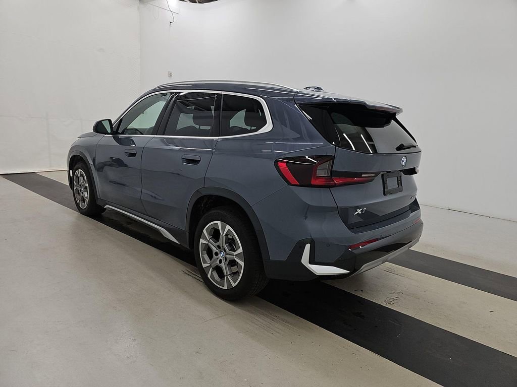 Used 2025 BMW X1 xDrive28i image 5