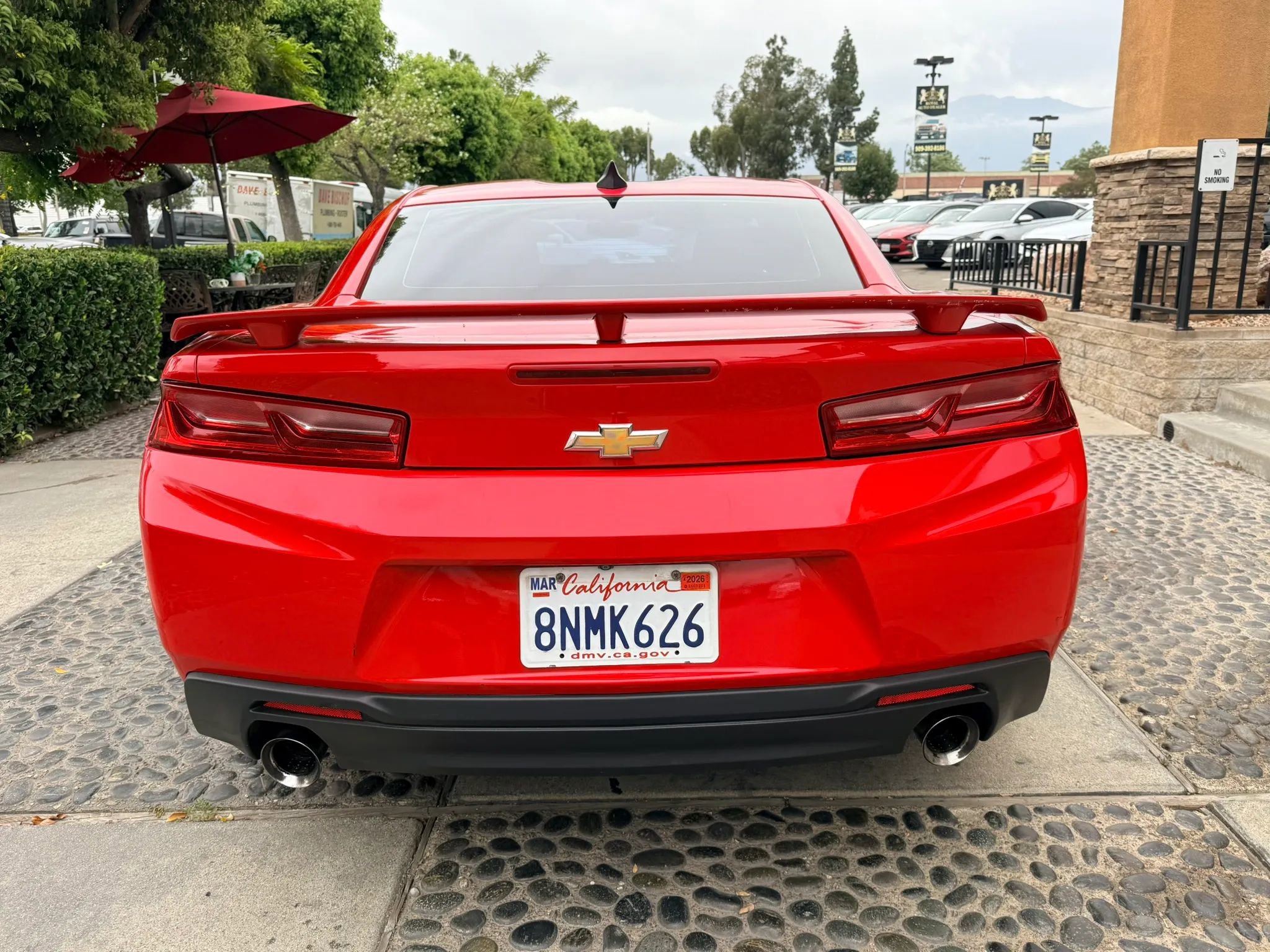 Used 2018 Chevrolet Camaro LT RWD image 6