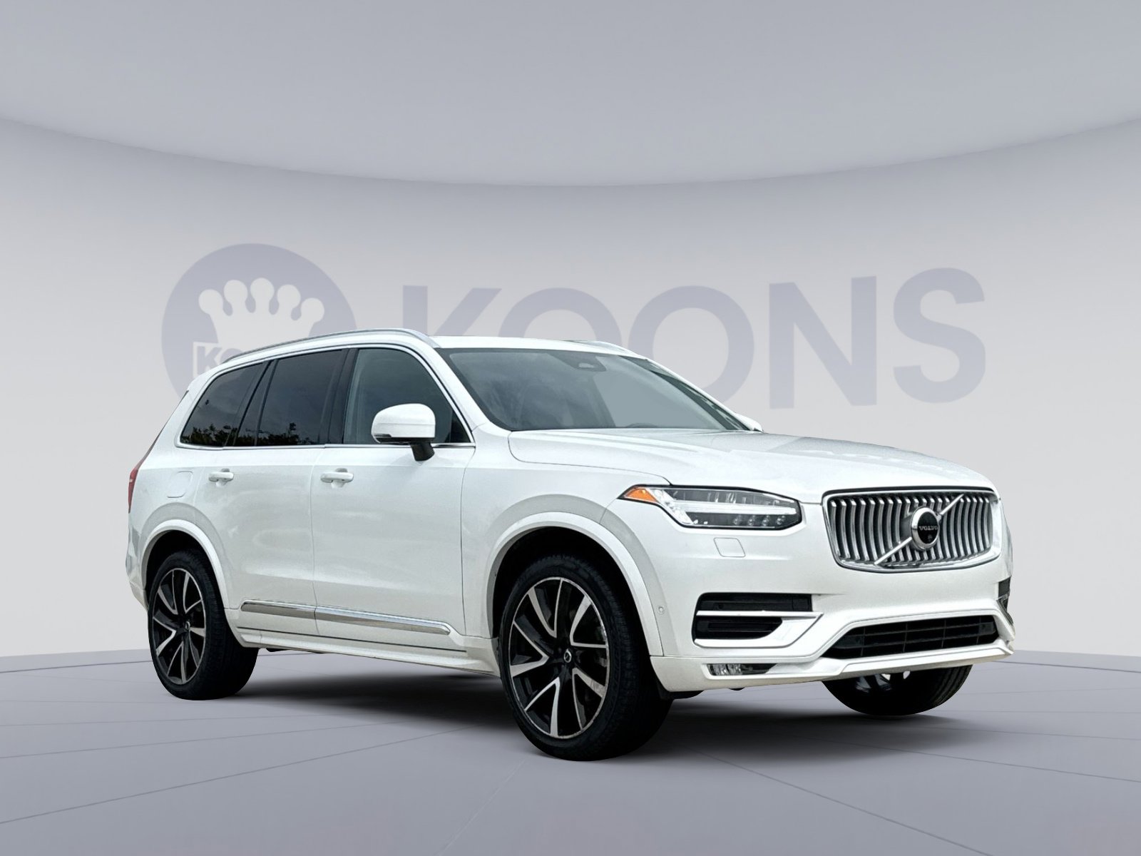 Certified 2023 Volvo XC90 B5 Plus w/ Protection Package Premier AWD/4WD image 10