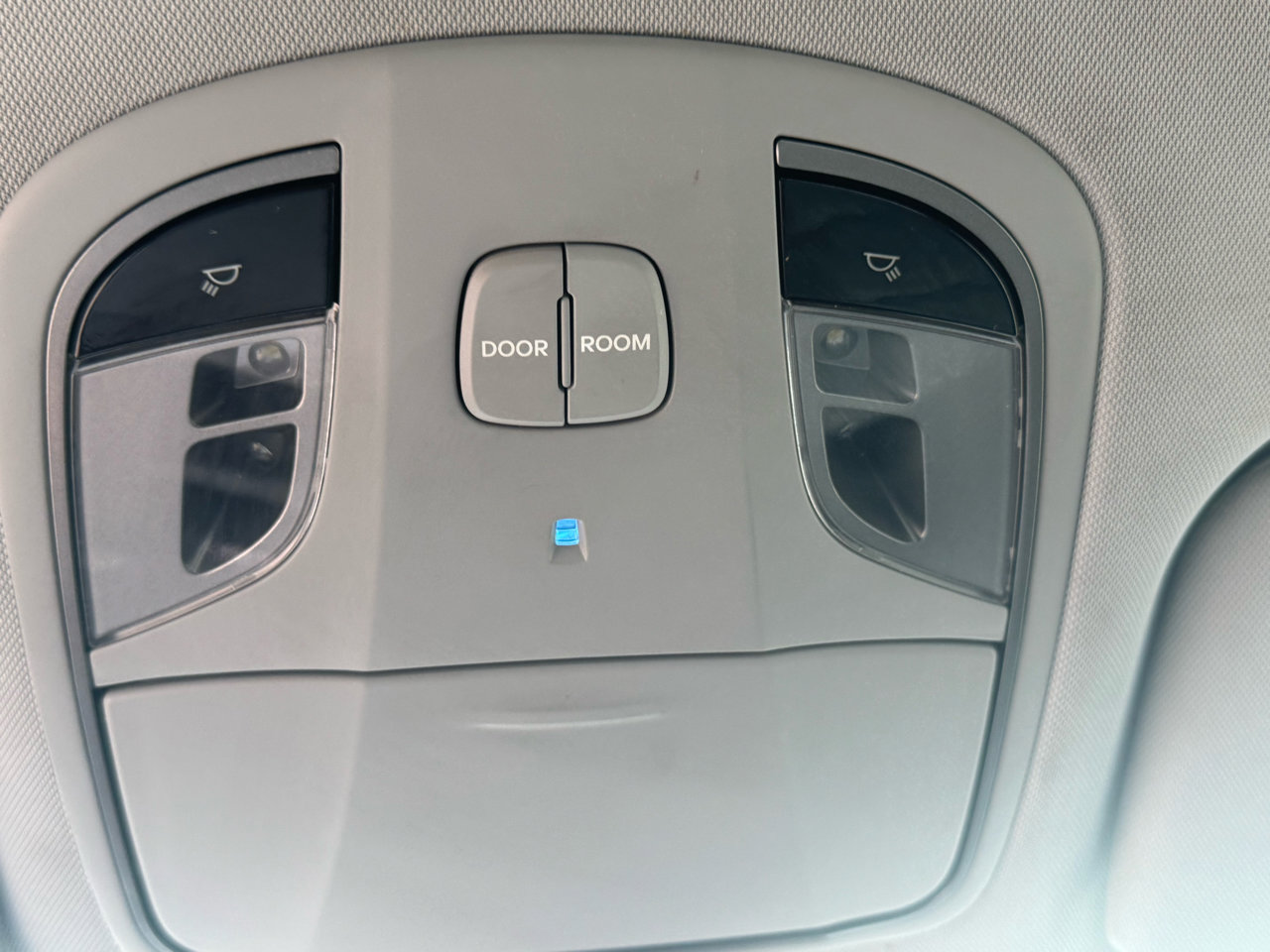 Used 2015 Hyundai Sonata Hybrid image 27