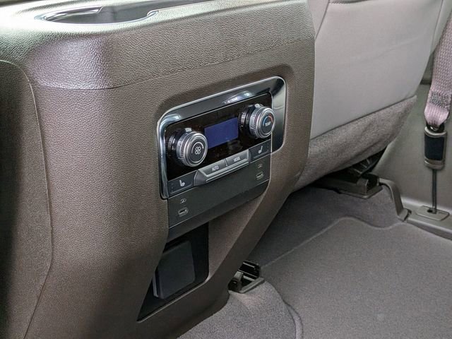 New 2026 GMC Yukon Elevation image 25