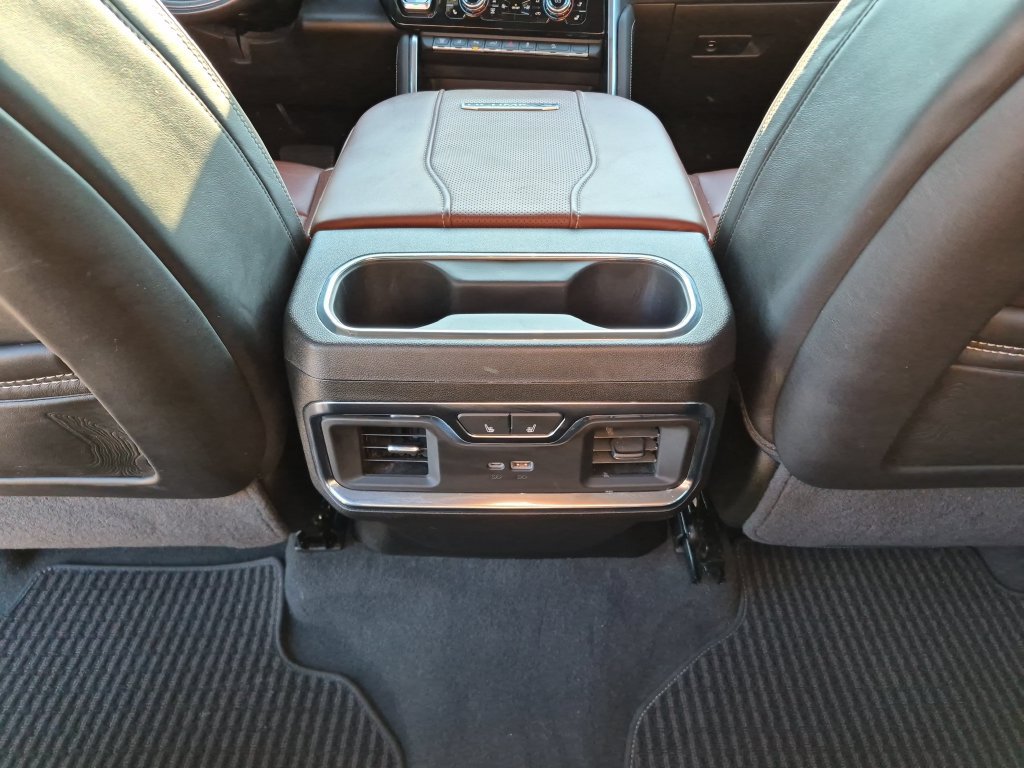 Used 2024 GMC Sierra 2500 Denali Ultimate w/ Max Trailering Package AWD/4WD image 31