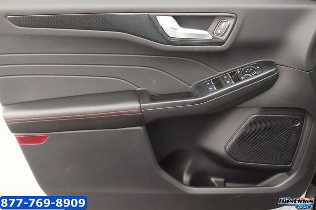 New 2026 Ford Escape ST-Line image 8