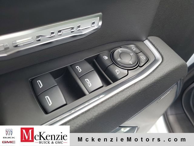New 2026 GMC Sierra 1500 Denali w/ Technology Package AWD/4WD image 9