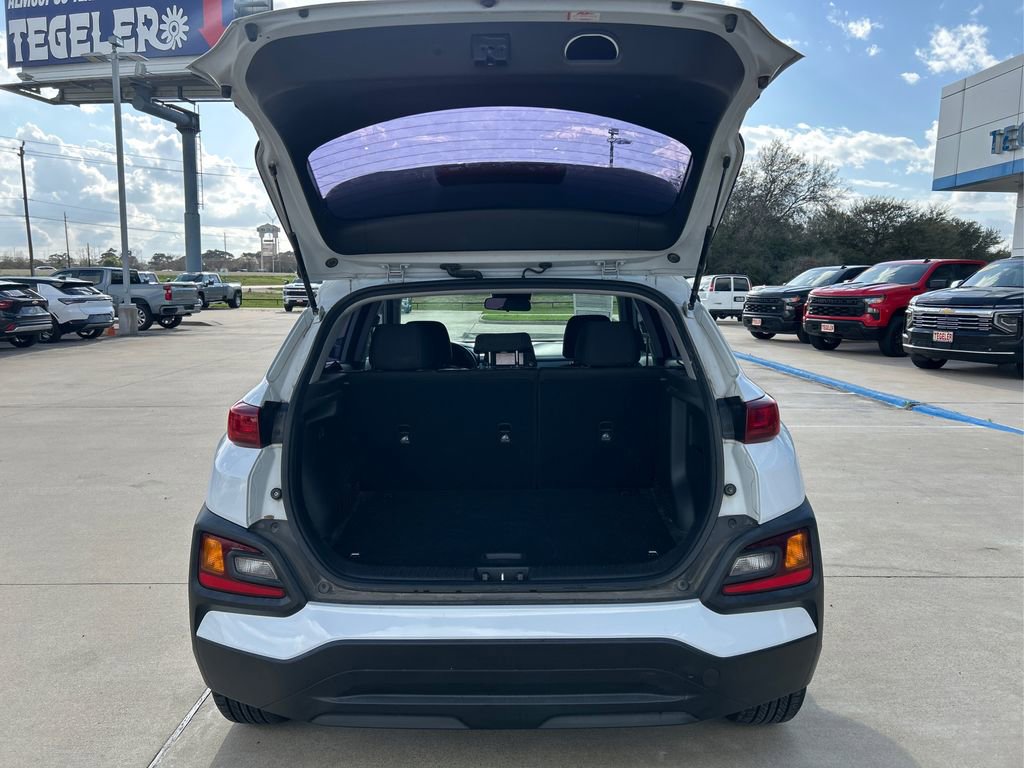 Used 2019 Hyundai Kona SE image 12