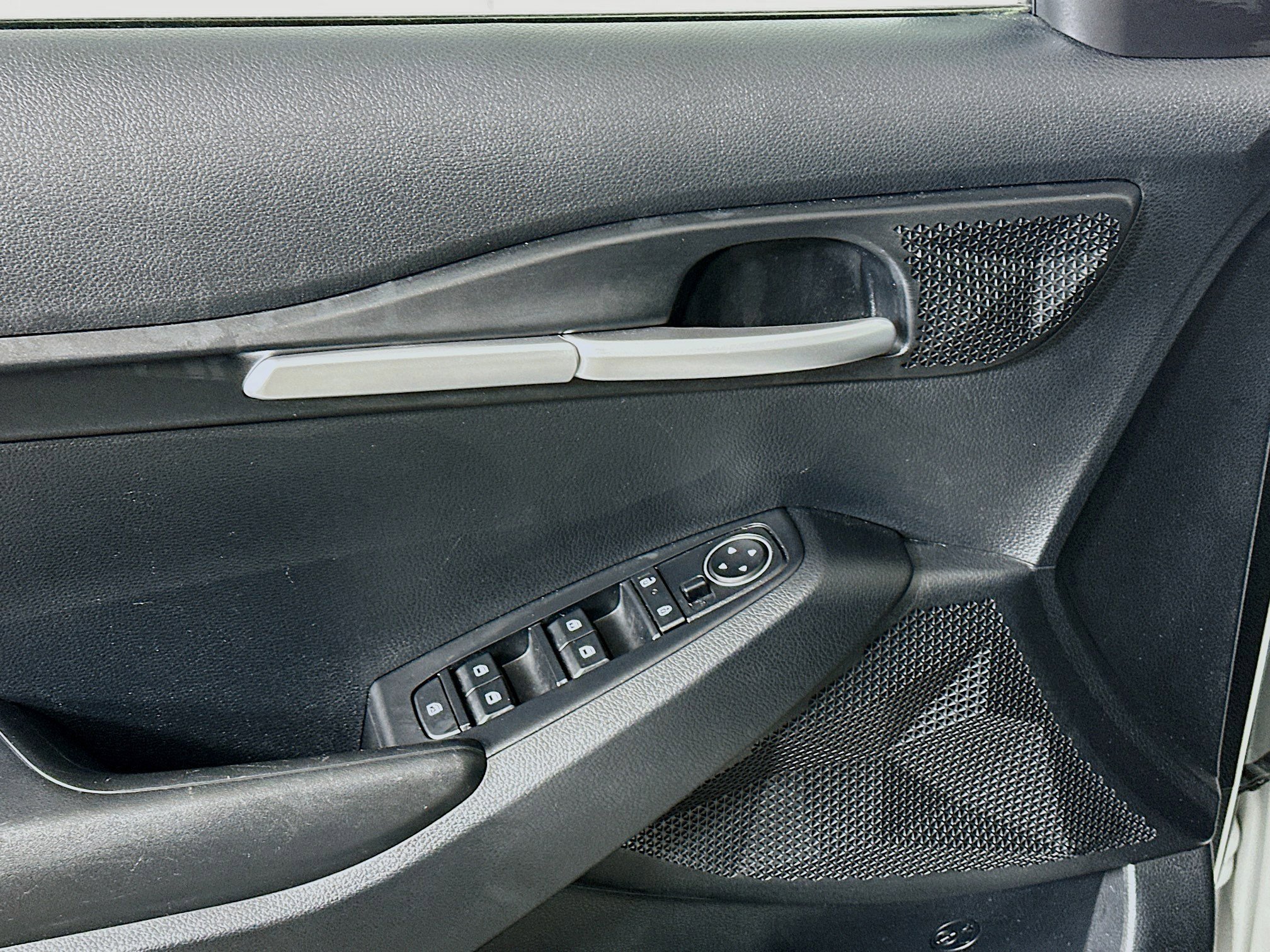 Used 2026 Kia Seltos LX FWD image 15