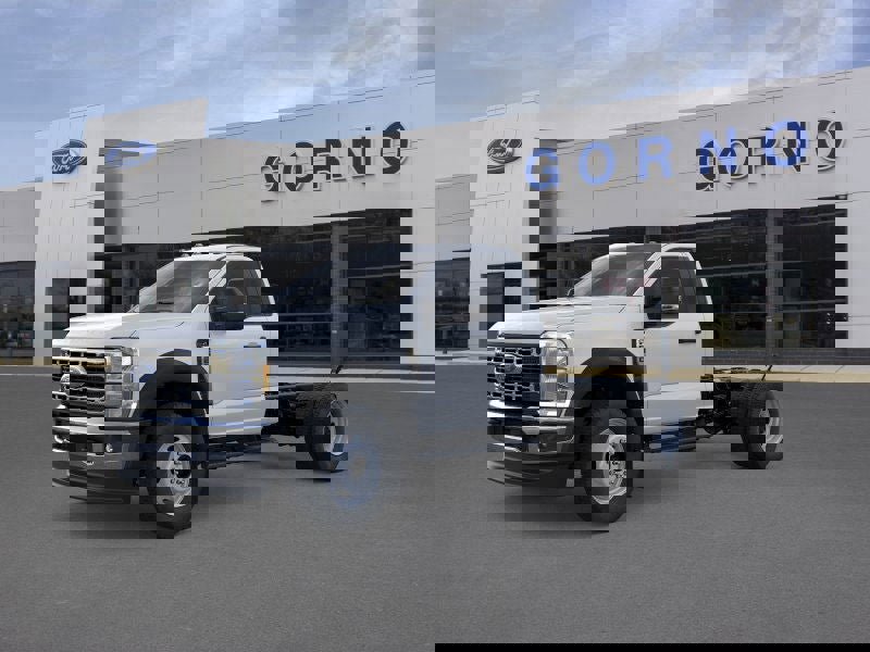 New 2026 Ford F550 4x4 Regular Cab Super Duty image 1