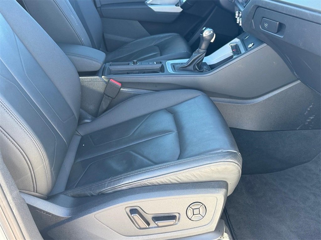 Used 2023 Audi Q3 2.0T Premium image 8