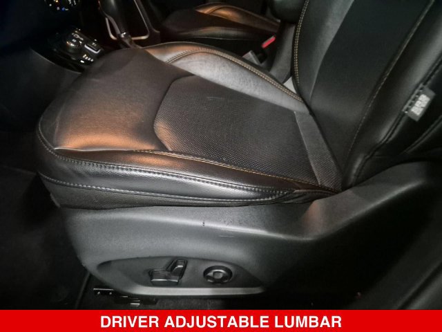 Used 2019 Jeep Compass Limited AWD/4WD image 14