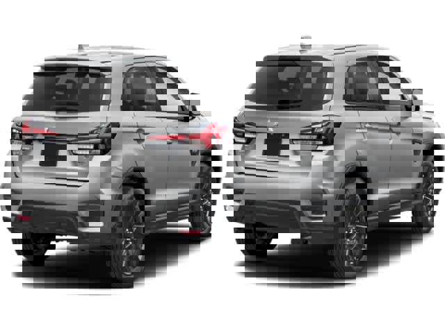 Used 2023 Mitsubishi Outlander Sport LE image 2