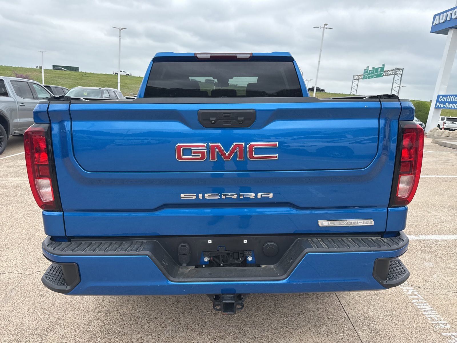 Used 2022 GMC Sierra 1500 Elevation image 7