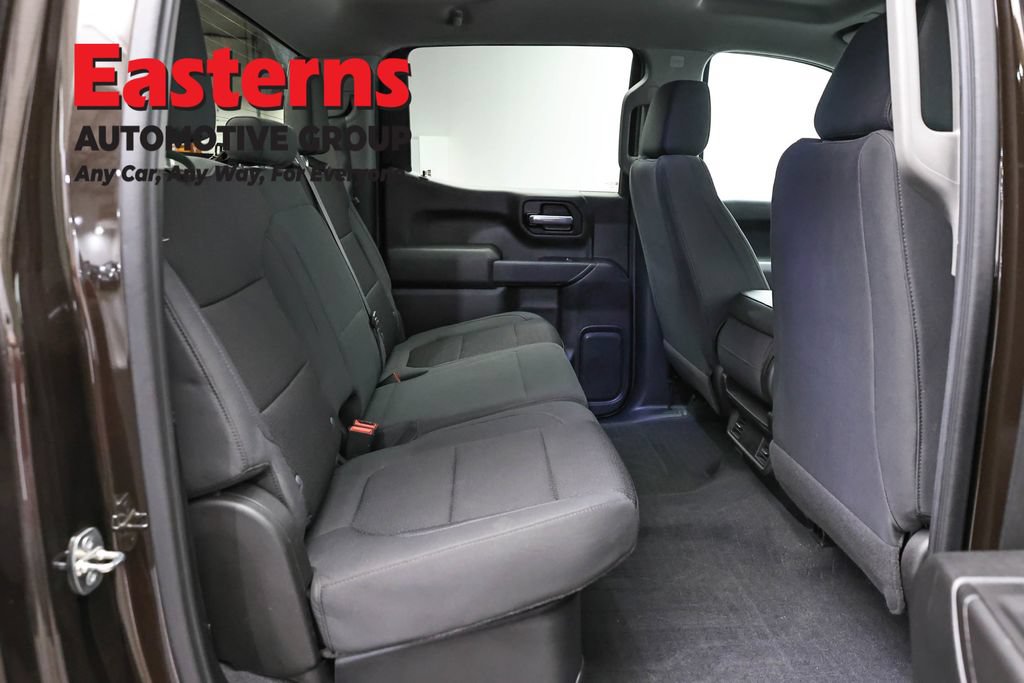 Used 2020 Chevrolet Silverado 1500 Custom w/ Custom Value Package AWD/4WD image 22
