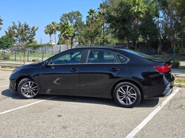 Used 2022 Kia Forte LXS FWD image 18