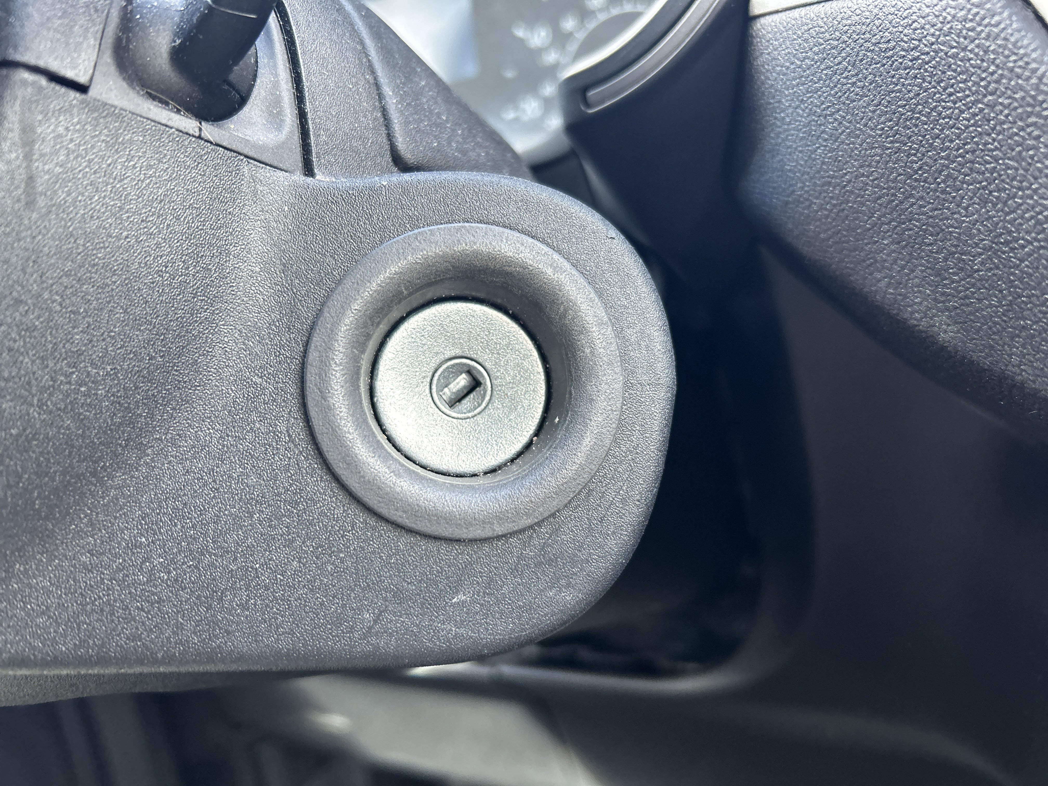 Used 2022 Ford Escape S AWD/4WD image 22