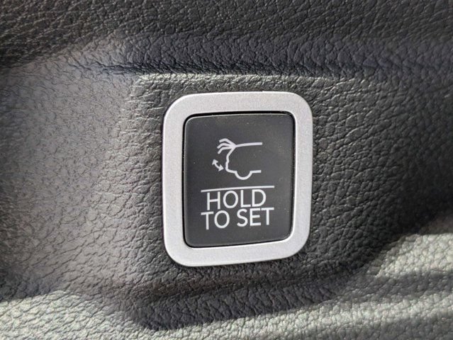 New 2026 Jeep Grand Cherokee L 2WD image 13