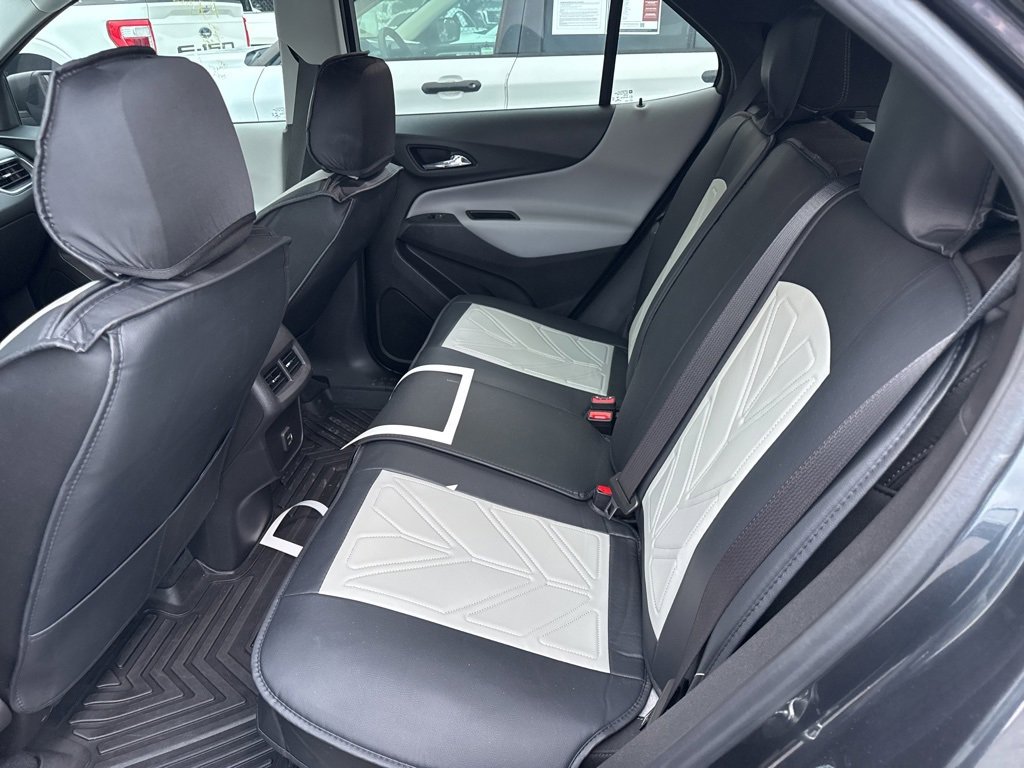 Used 2022 Chevrolet Equinox LS w/ LPO, Cargo Package image 9