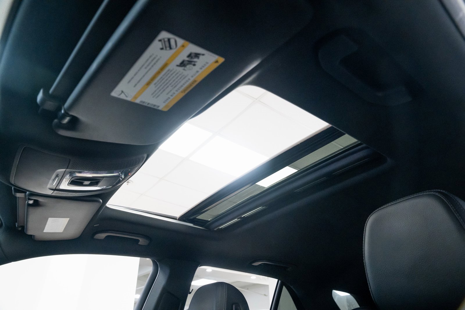 Used 2021 Mercedes-Benz GLE 350 4MATIC image 17