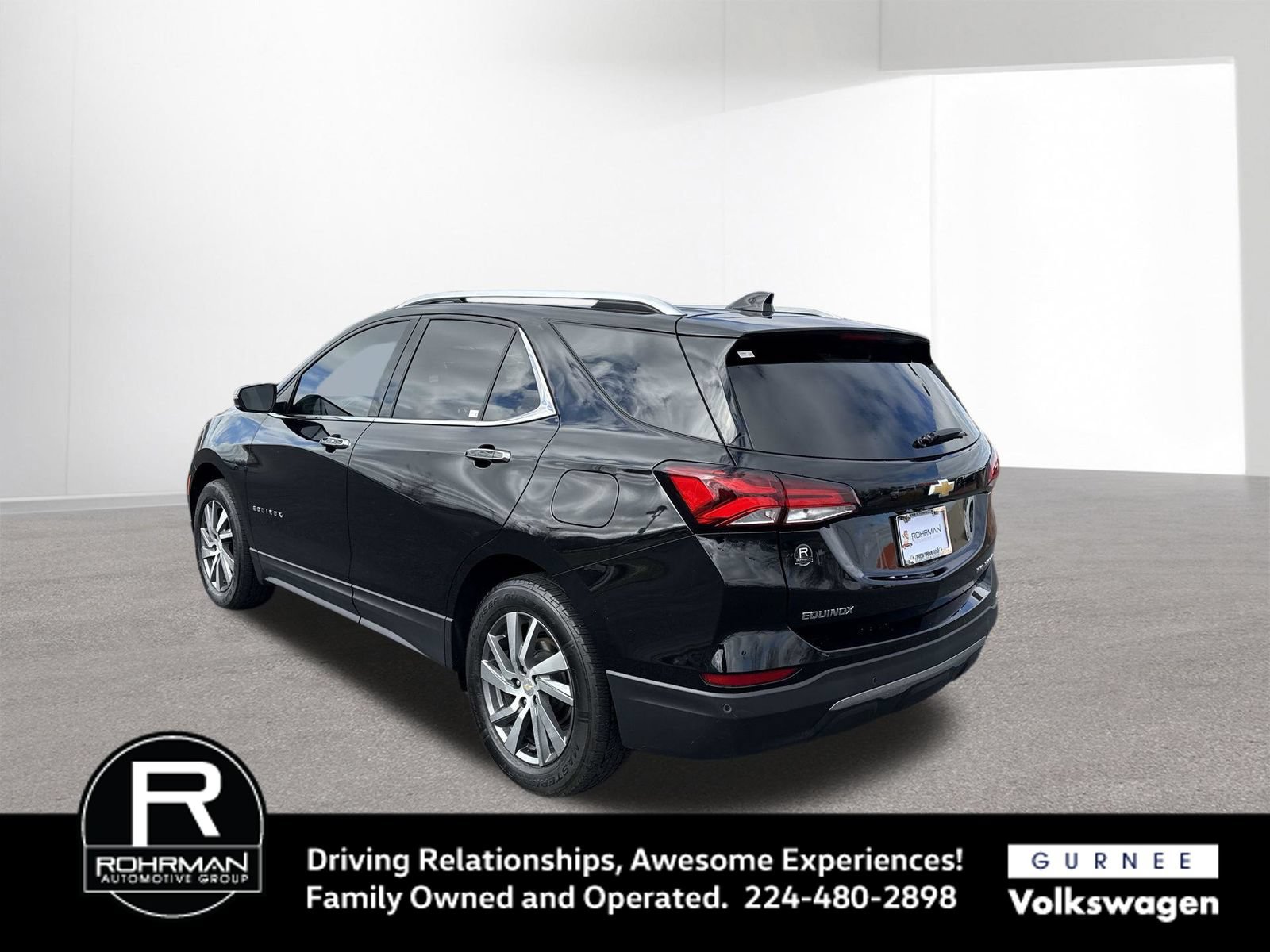 Used 2023 Chevrolet Equinox Premier AWD/4WD image 7