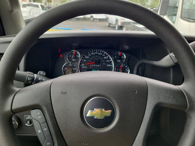 New 2025 Chevrolet Express 2500 w/ Driver Convenience Package RWD image 19