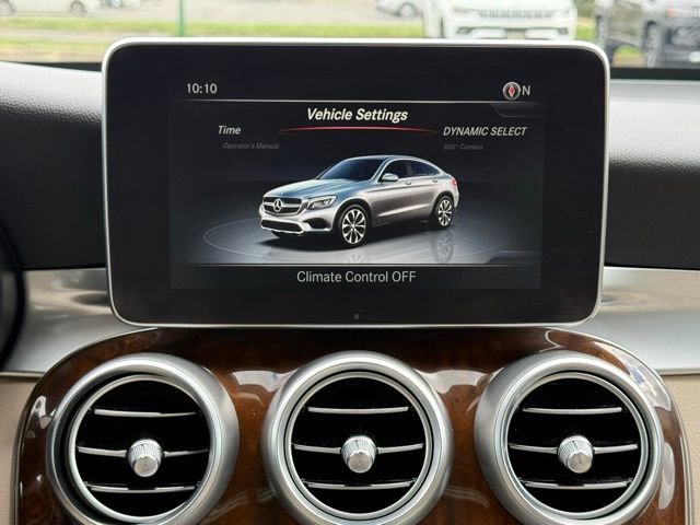 Used 2017 Mercedes-Benz GLC 300 4MATIC Coupe image 44