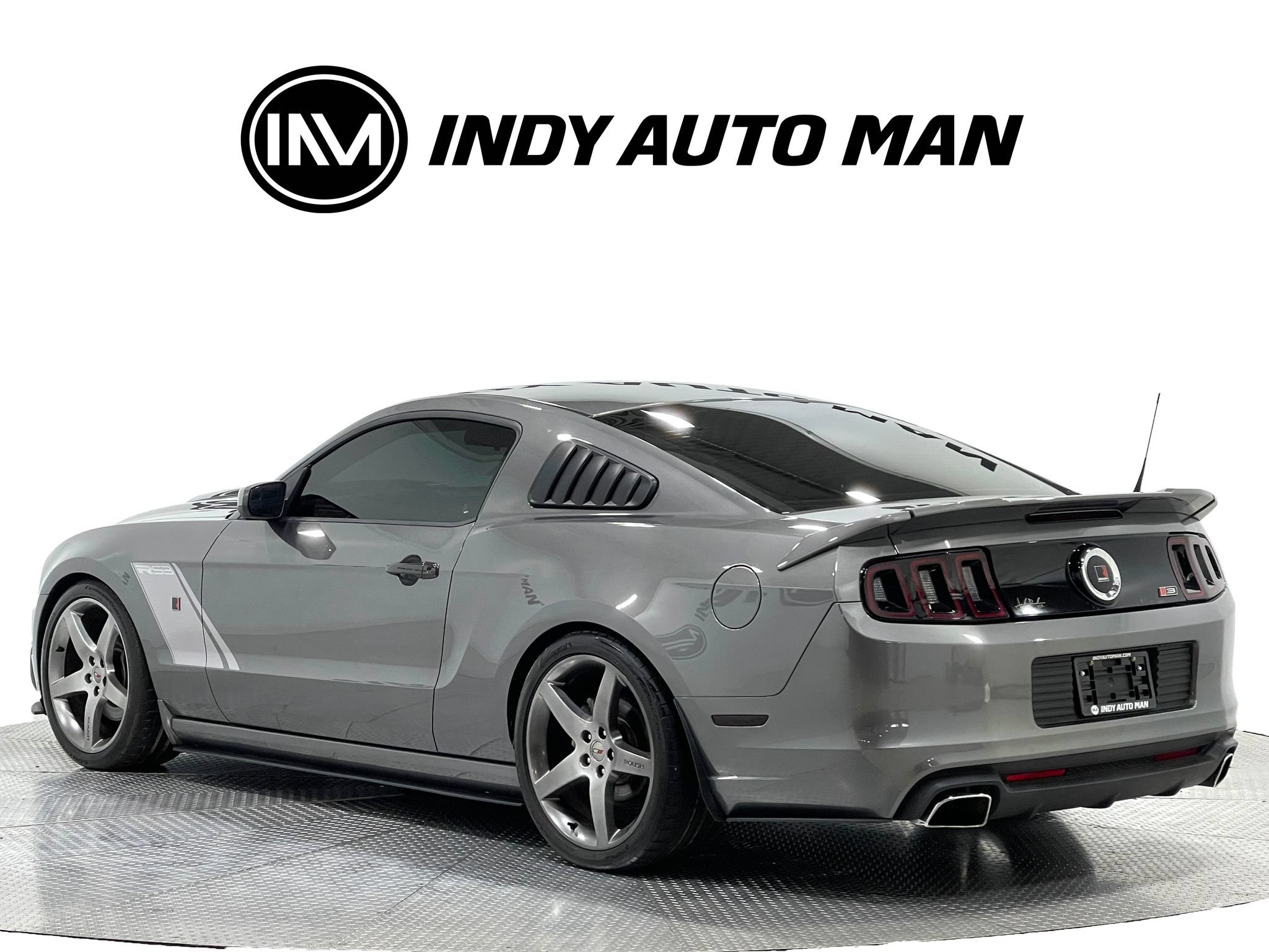 Used 2013 Ford Mustang GT RWD image 6