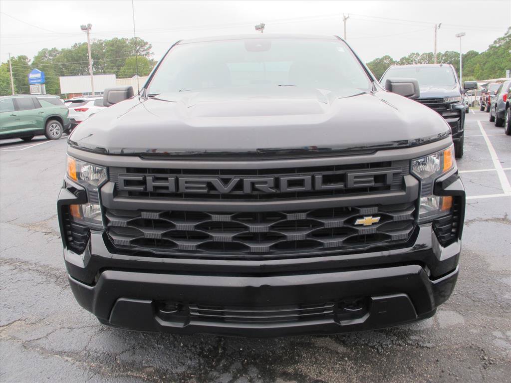 Used 2023 Chevrolet Silverado 1500 W/T w/ Trailering Package AWD/4WD image 9
