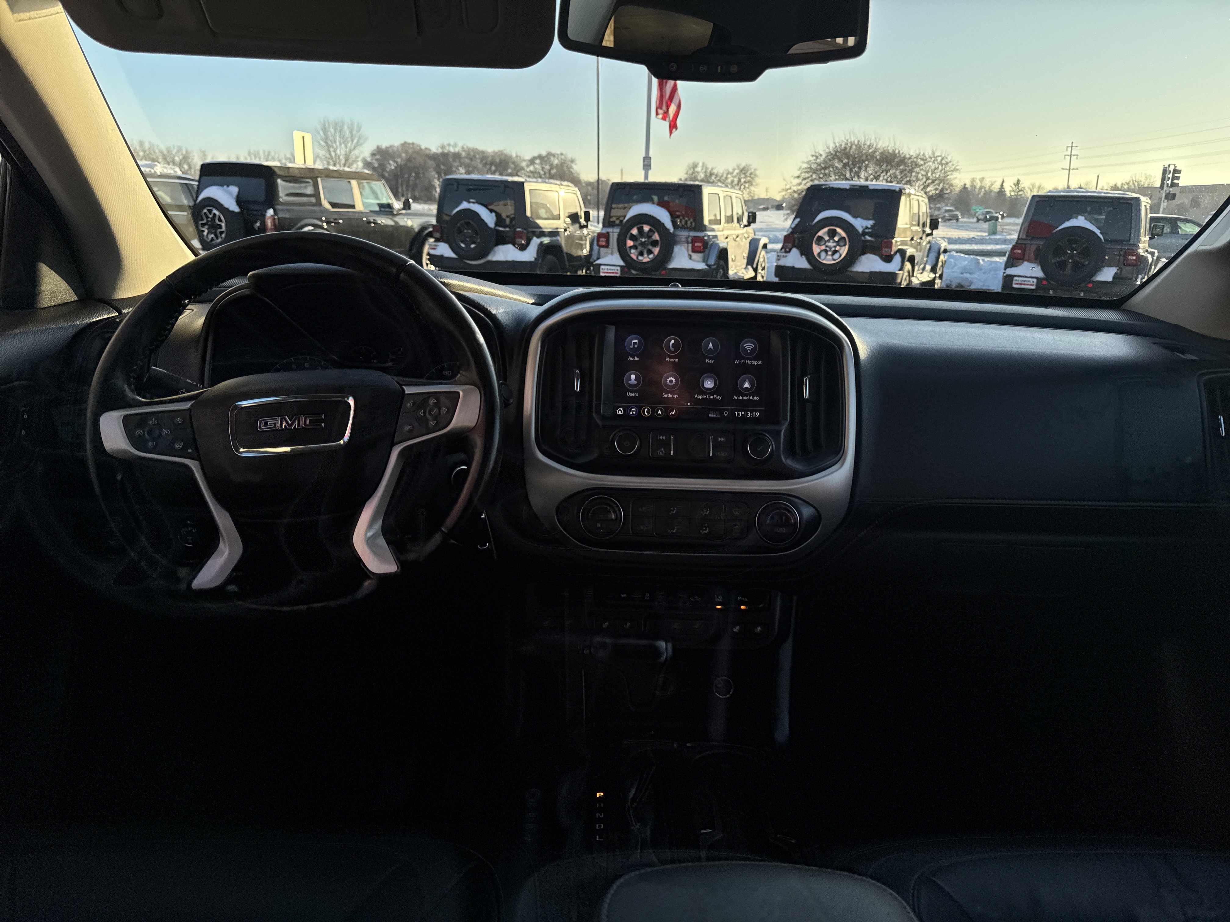 Used 2020 GMC Canyon SLT w/ Driver Alert Package image 28