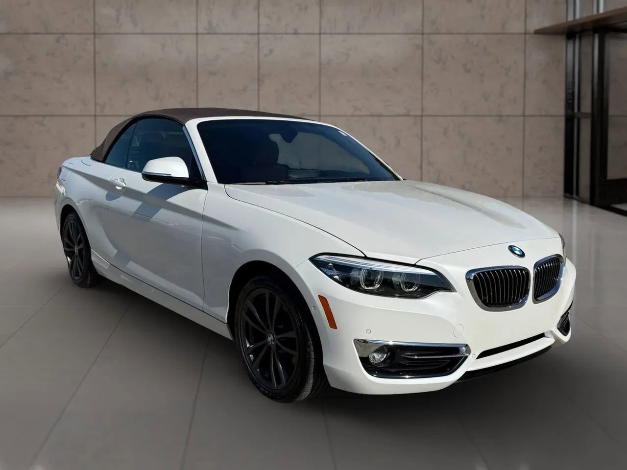 Used 2018 BMW 230i Convertible w/ Premium Package Enhanced image 6