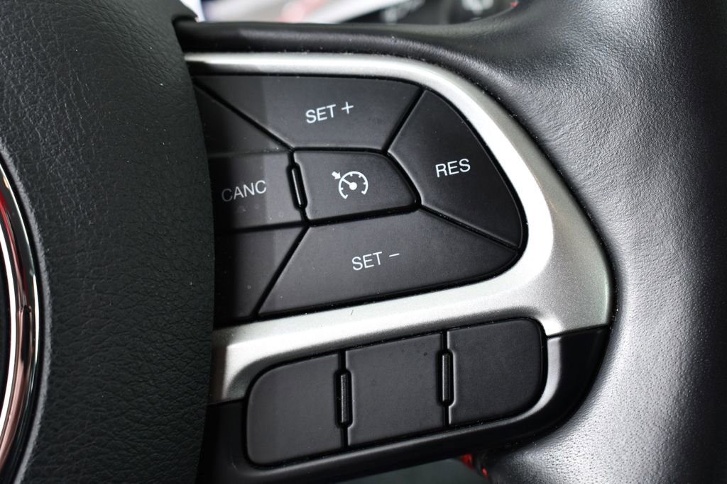 Used 2019 Jeep Compass Trailhawk image 34