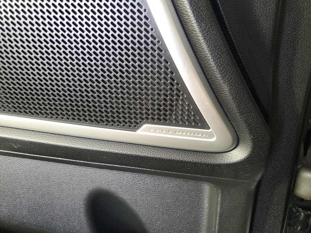 Used 2020 Kia Telluride S FWD image 31